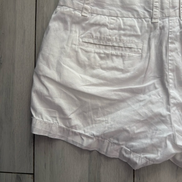 J Crew White Shorts Classic Twill City Fit Chino Bottoms Womens Size 8 cotton - Picture 5 of 11